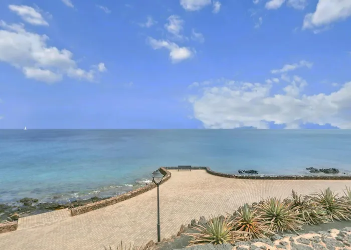 Villa Casa Elena Playa Blanca
