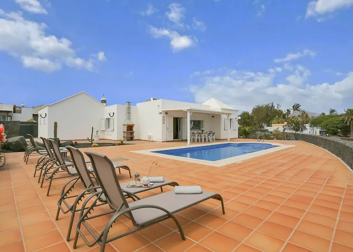 Villa Casa Elena Playa Blanca