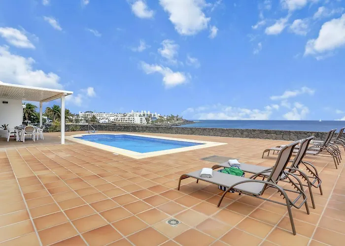 Casa Elena * Playa Blanca