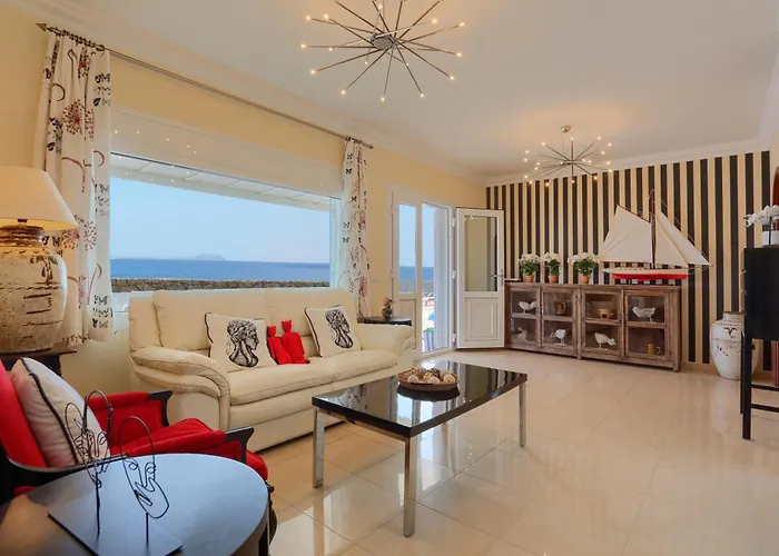 Casa Elena Villa *