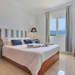 Casa Elena *
