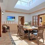 וילה Casa Elena